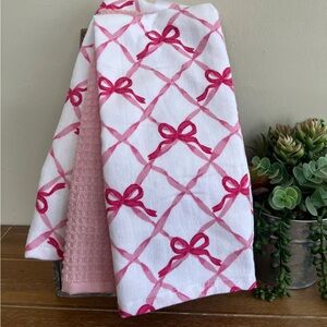 New Set of 3 Shabby Chic Pink Bows Kitchen Towel Set